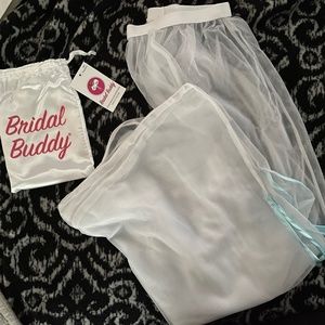 Bridal Buddy Wedding Gown/Dress Underskirt Medium Tall